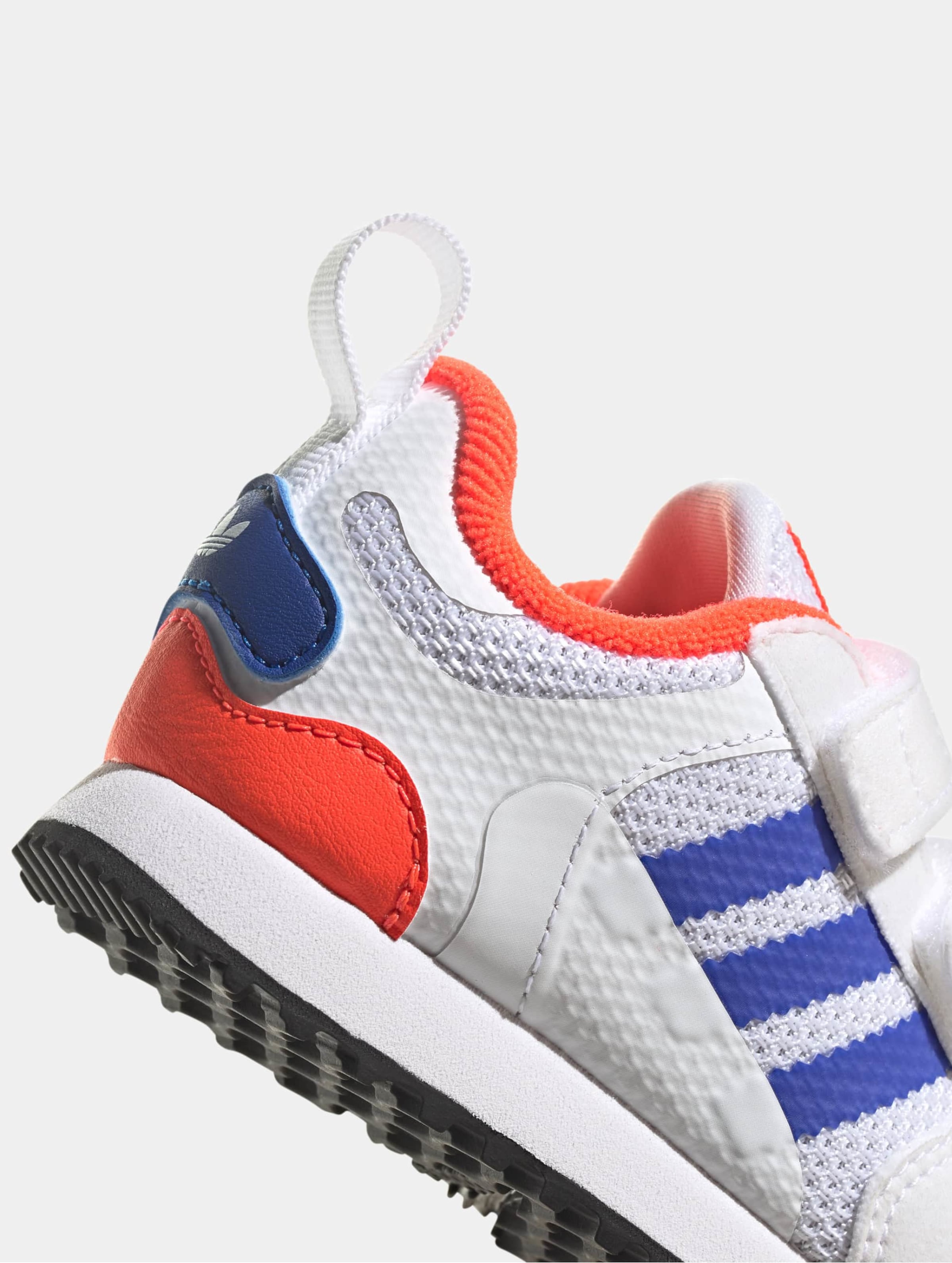 Adidas originals zx 700 og online