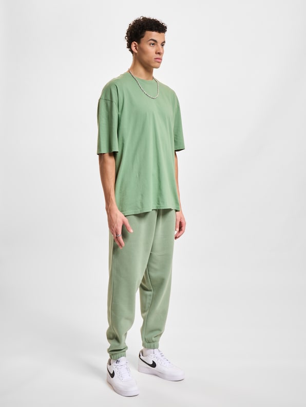 Oversized -3