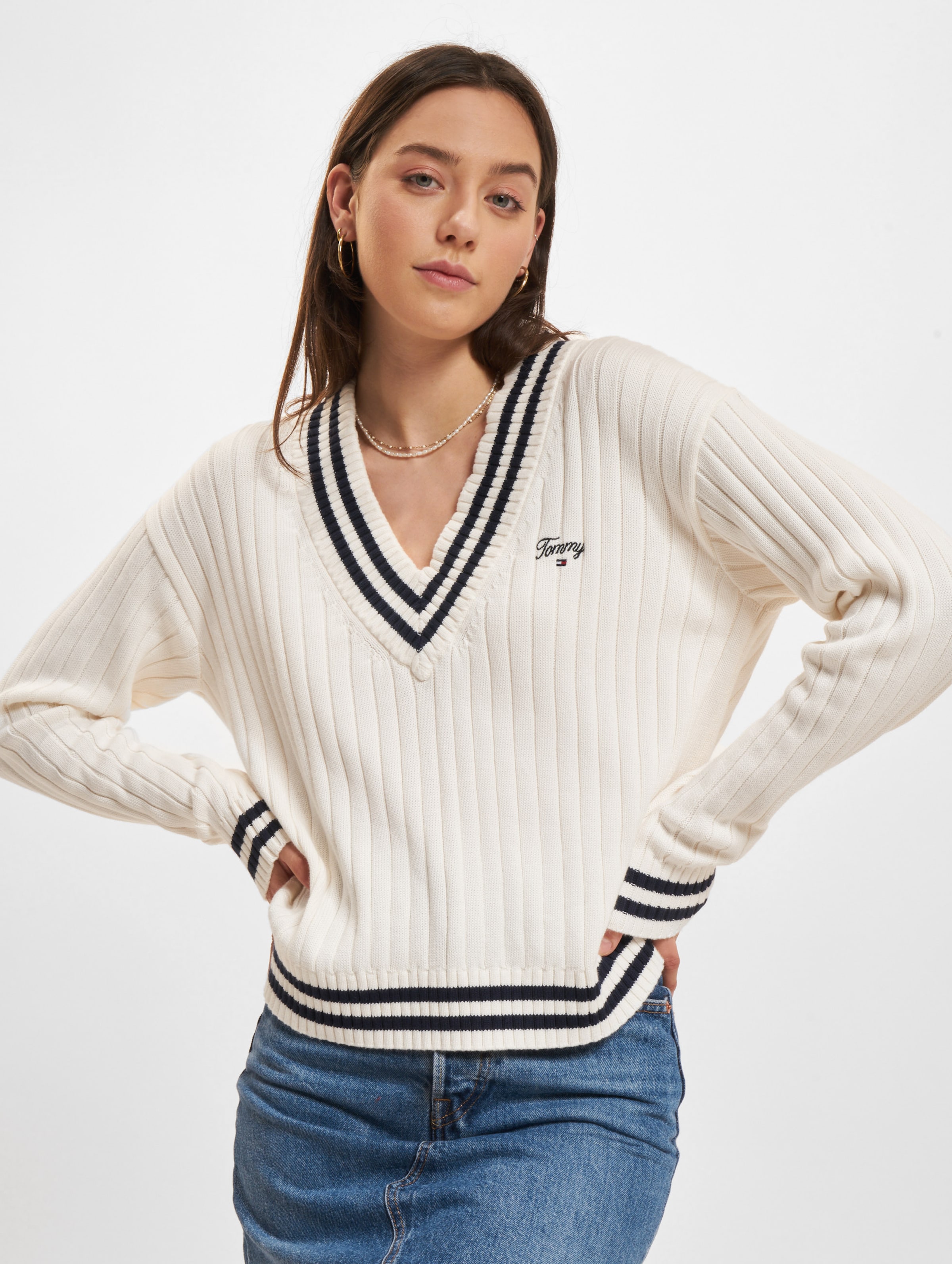 Tommy Jeans Script V Neck Rib Sweater Vrouwen op kleur wit, Maat XL