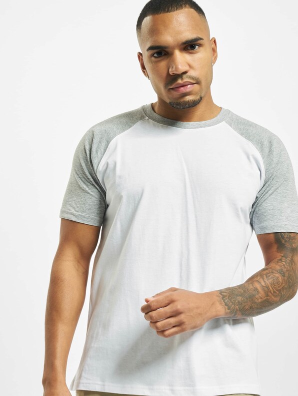 Raglan Contrast Tee-0