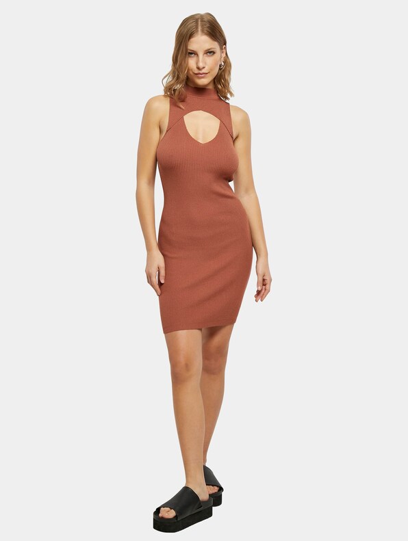 Ladies Cut Out Sleevless-3