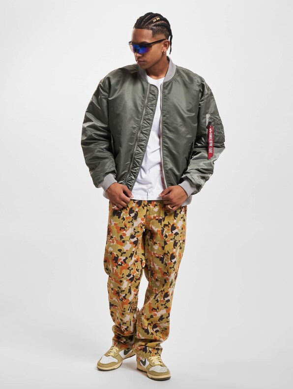 Alpha Industries MA-1 CS Bomberjacke-7