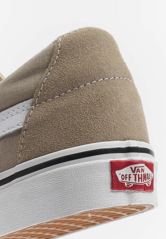 SK8 Low-8
