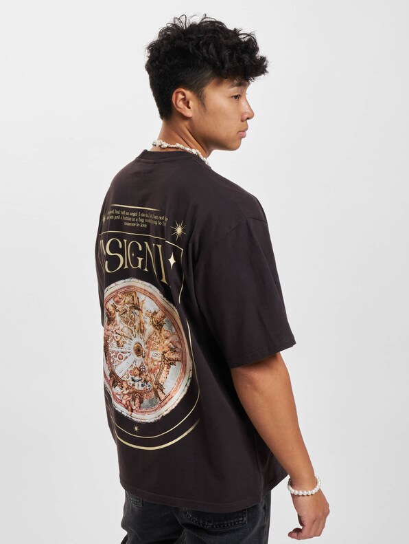 2Y Insignia Oversize Tee-0