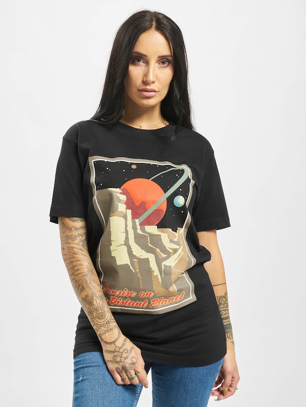 Distant Planet-2