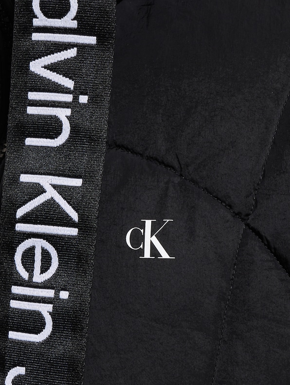 Calvin Klein Logo Drawstring Short Puffer Jackets-4