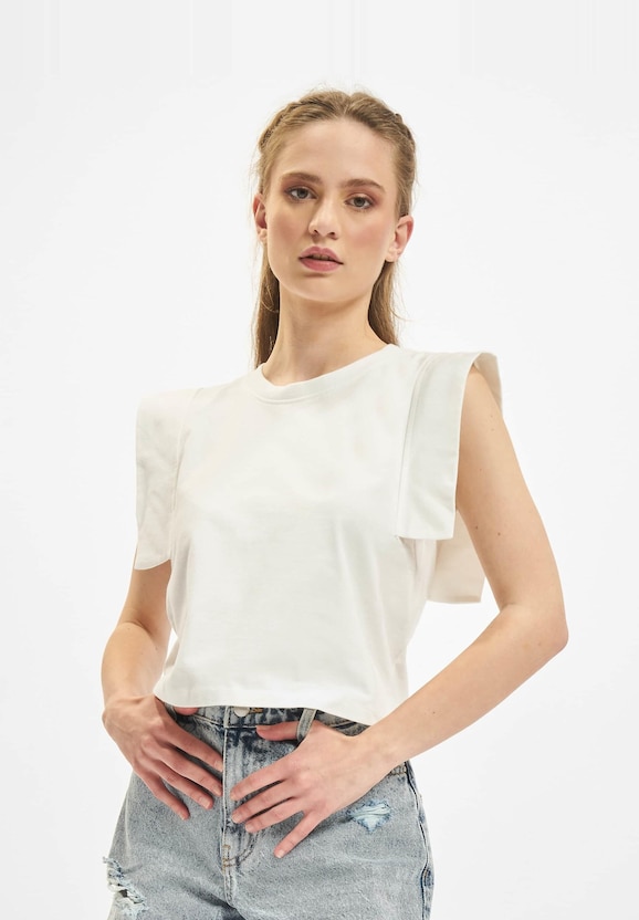 Vivi Squared Cropped-5