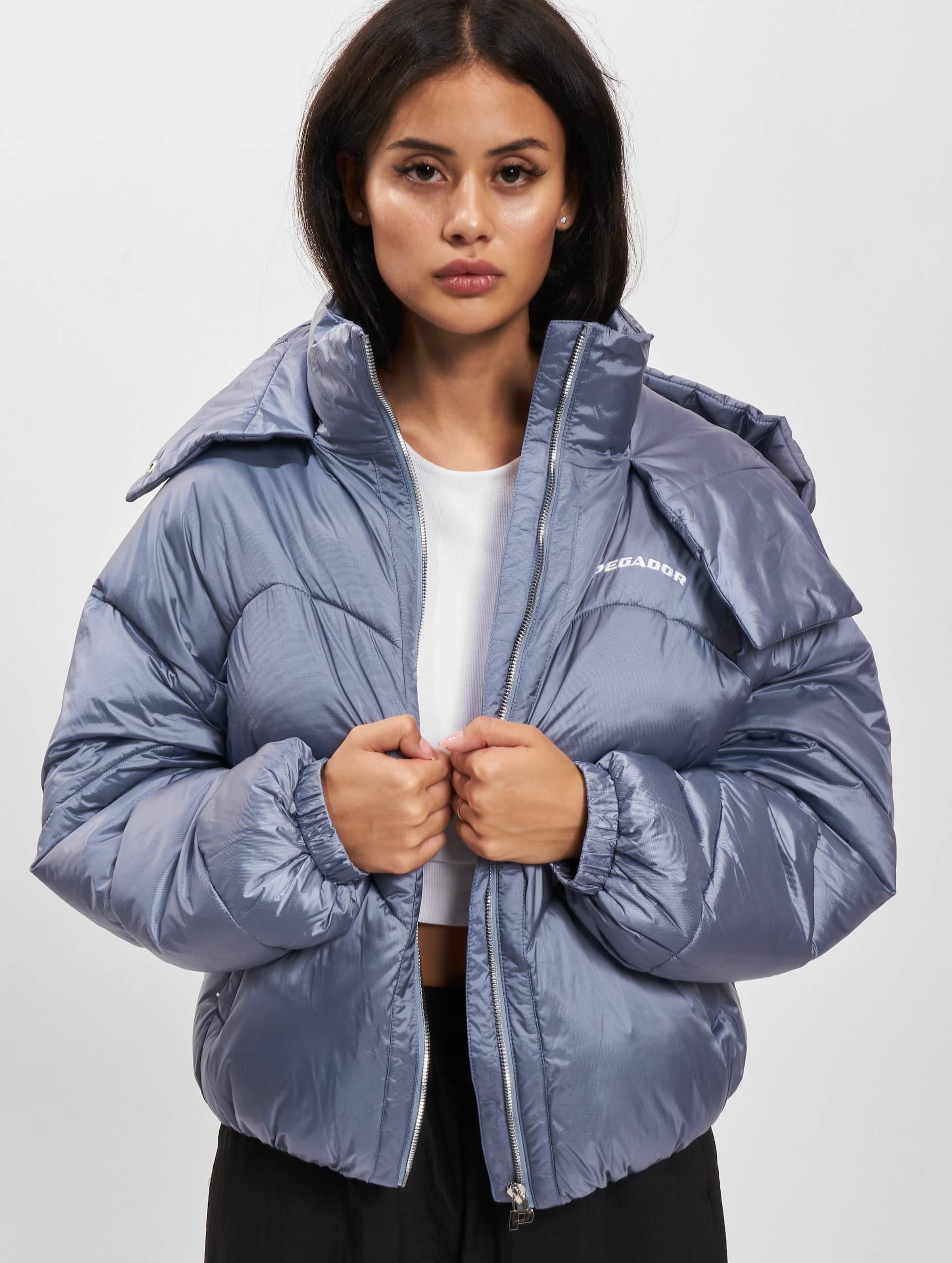 Order Alpha Industries Puffer Jackets online with the lowest price guarantee