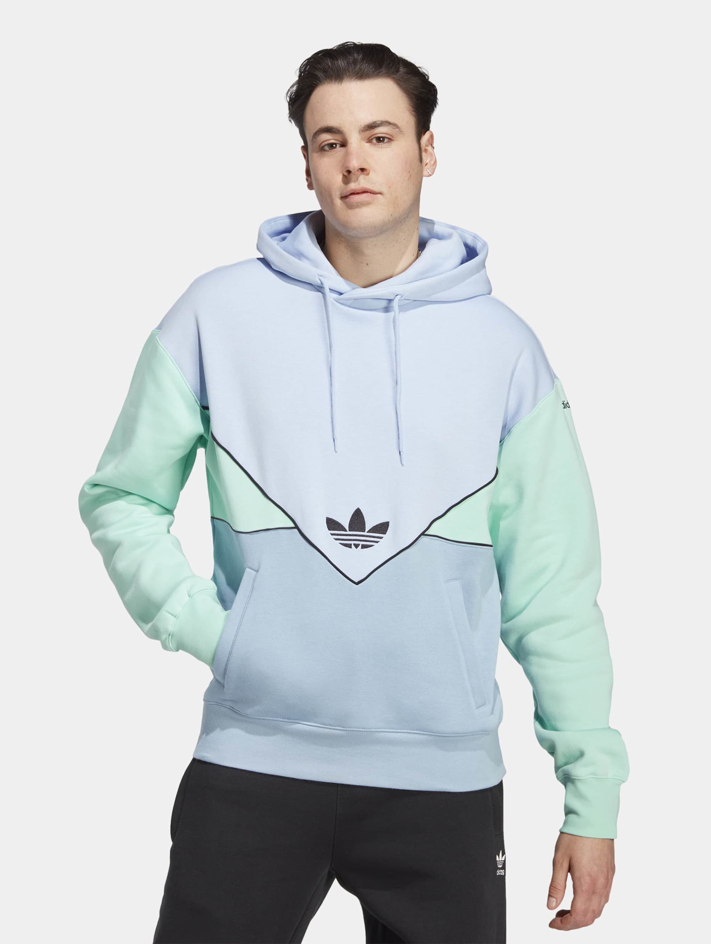 Adidas hotsell nova pullover