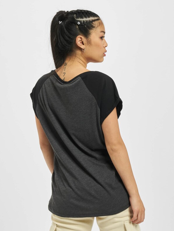 Ladies Contrast Raglan Tee-1