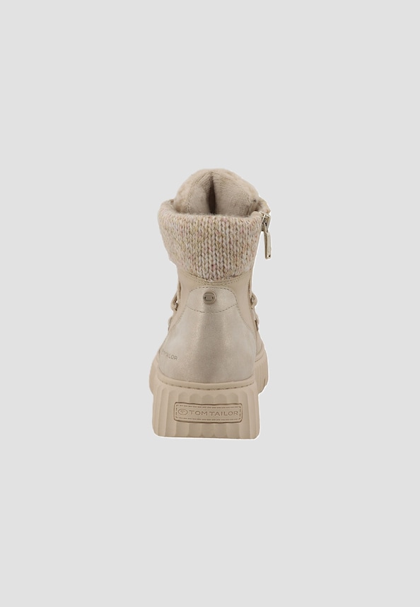 Stiefel-1