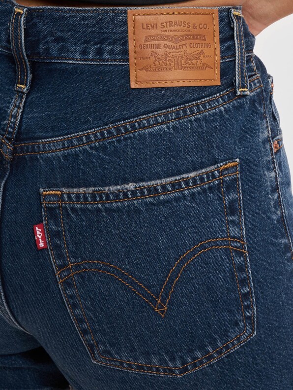 Levis Ribcage Shorts-3