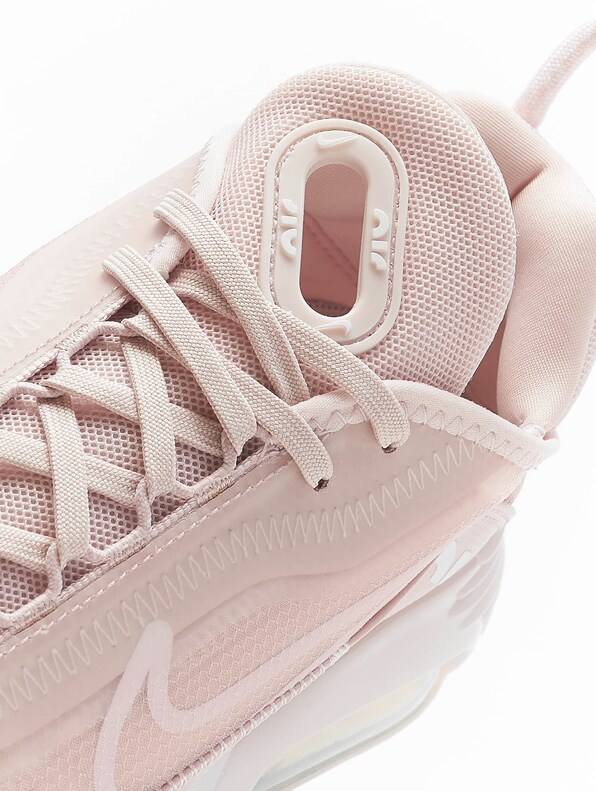 Nike Air Max 2090 Sneakers Barely Rose/White/Metallic-6
