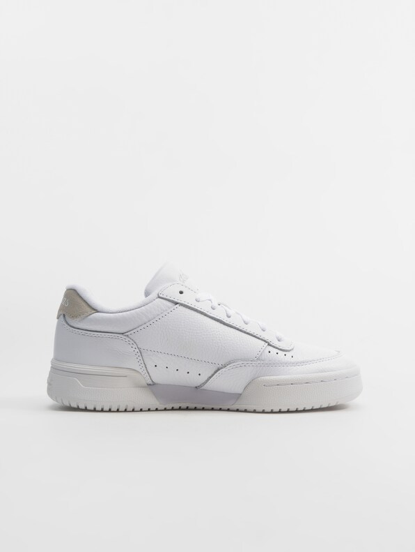 Court Super-3
