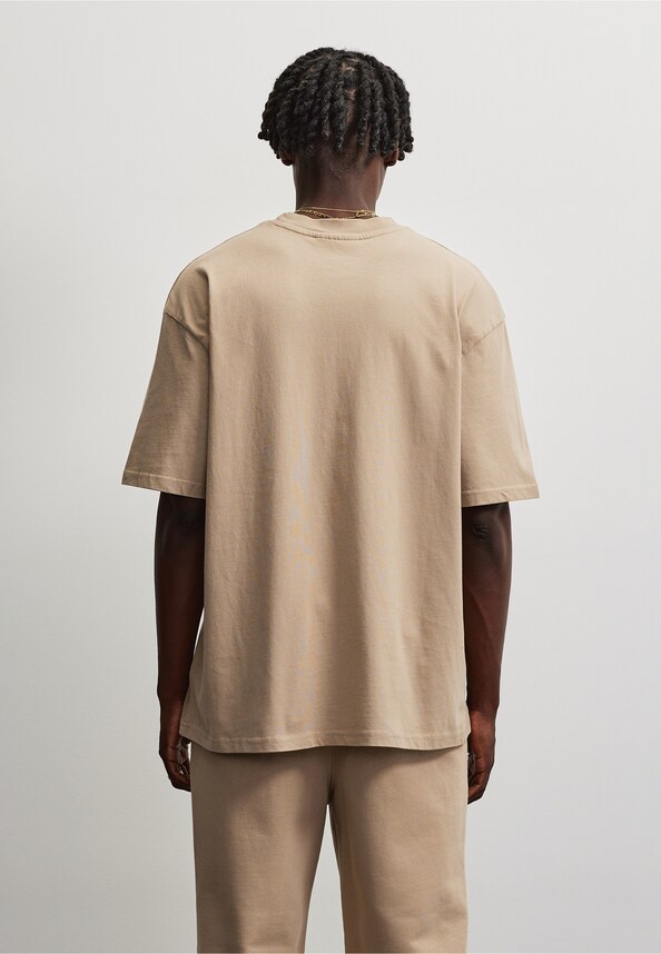 Logo Oversized -1