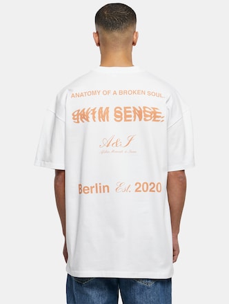SENSE ANATOMY 2 T-Shirt