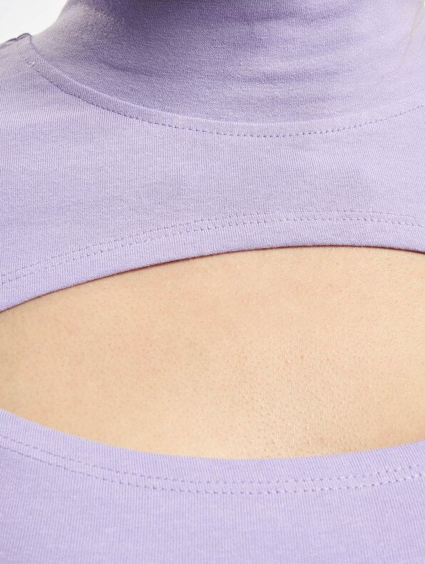 Ladies Cut-Out Turtleneck -3