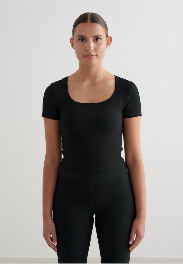 Black Ribbed Performance -0