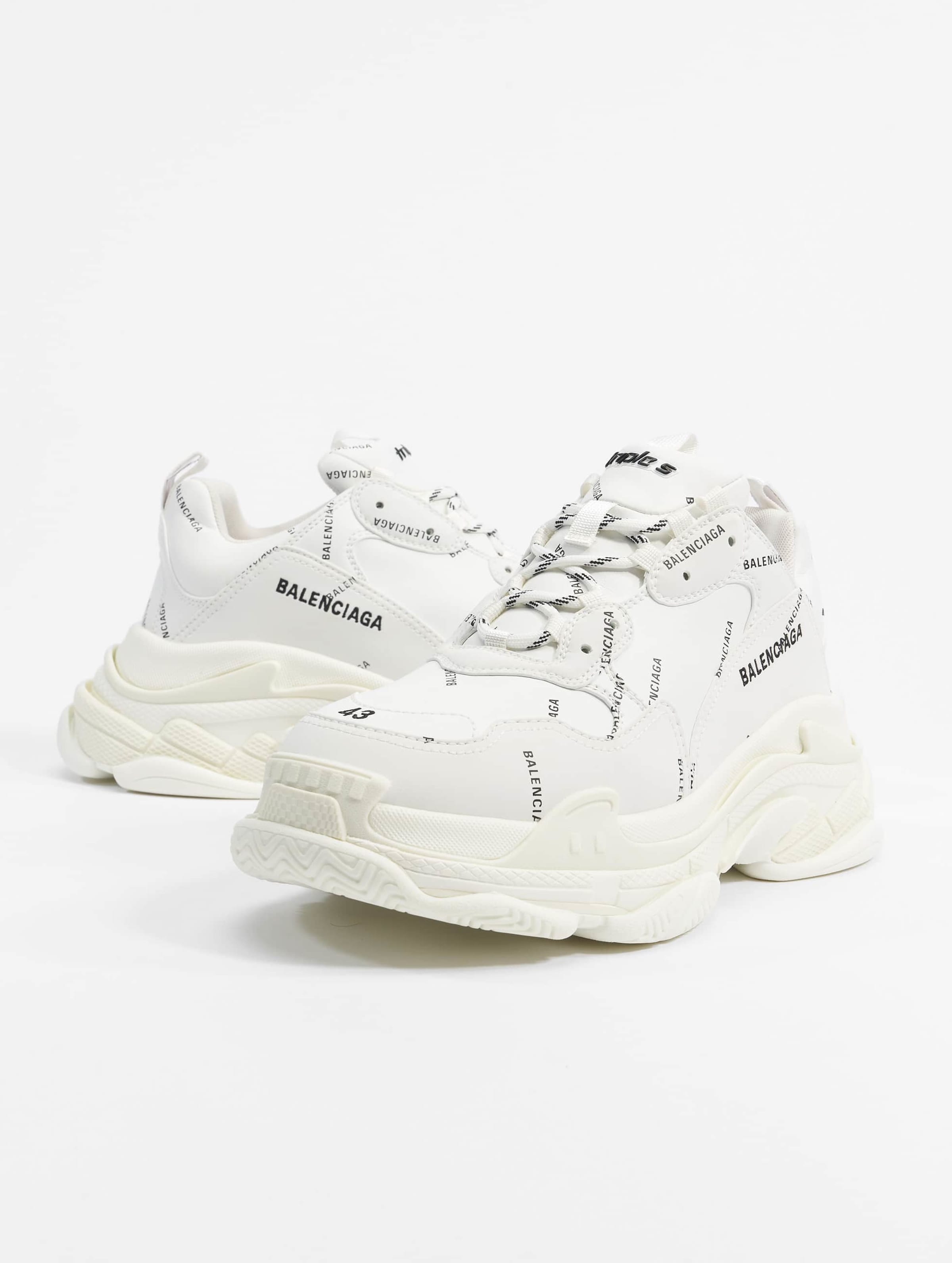 Balenciaga Triple S Sneakers Mannen op kleur wit, Maat 38