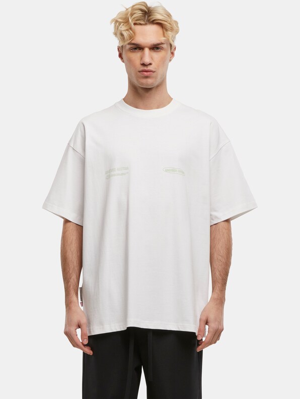 Matcha Lab Oversized Tshirt-2