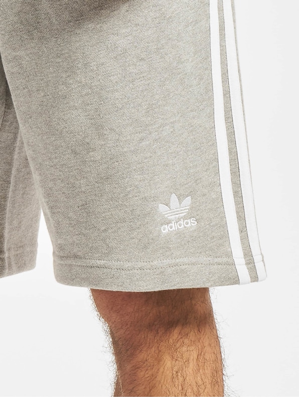 3-Stripe-5