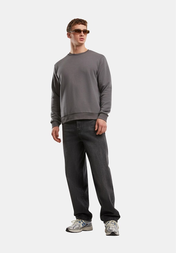 Bradley Sweat Crew-3