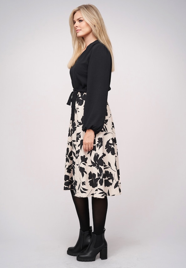 Longsleeve Dress with floral print-2