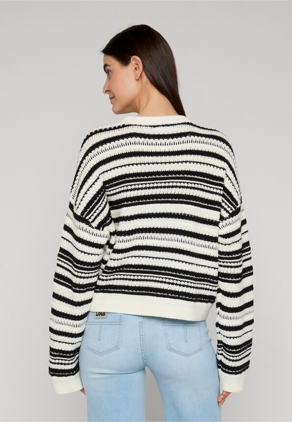 NMZOBIYA L/S O-NECK-1