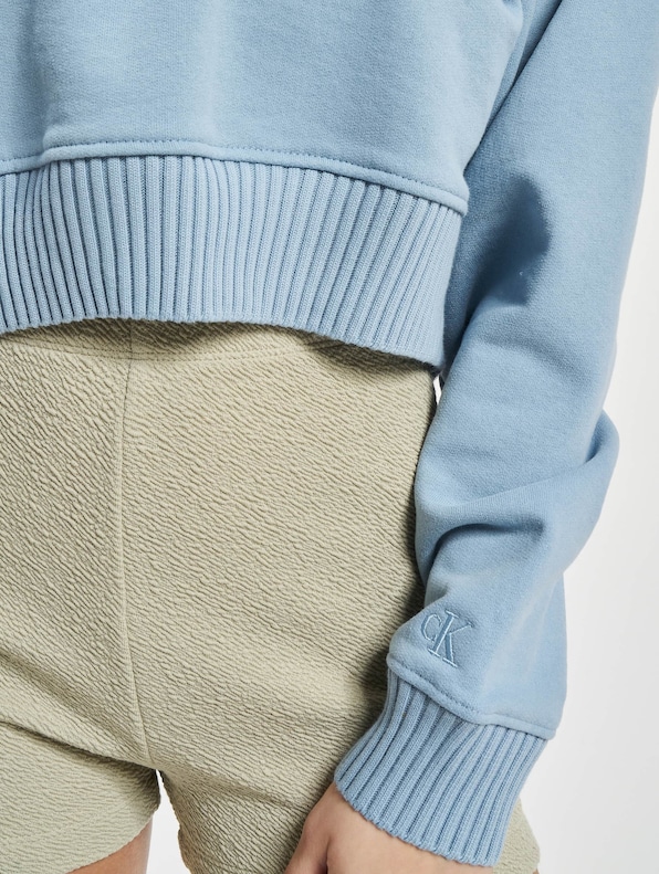 Badge Wide Sleeves Crop-4
