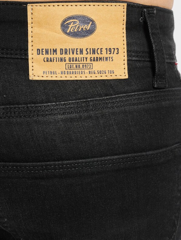 Denim Tapered Regular Straight Fit-3