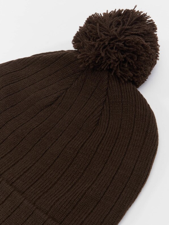 Bobble Beanie-3