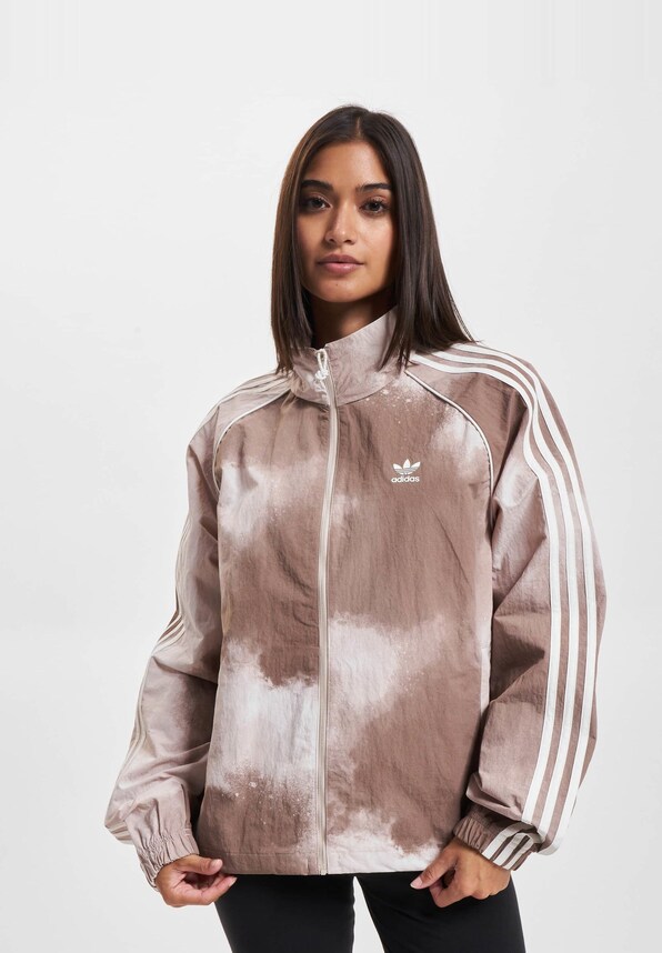 Windbreaker-2