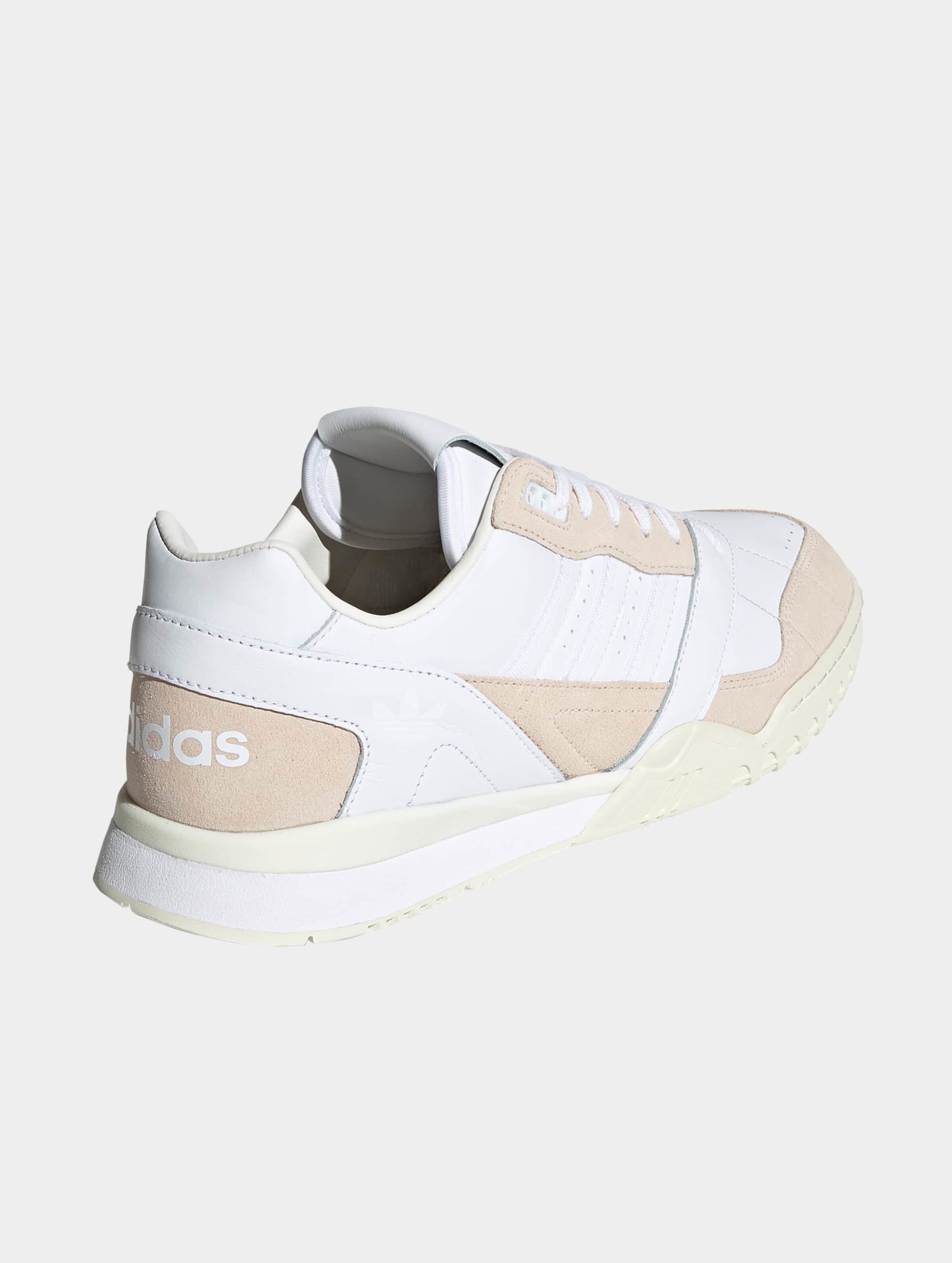 Ar trainer cloud online white