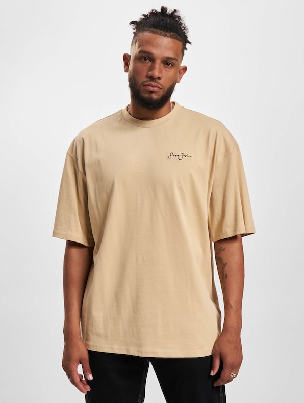 JM233-020-1 SJ Script Logo Retro Car Backprint Peached Tee-2