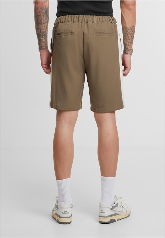 2Y Basic Shorts With Stripes-1