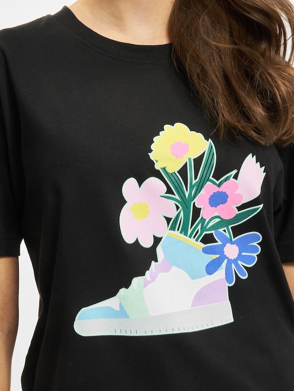 Ladies Flower Sneaker-3