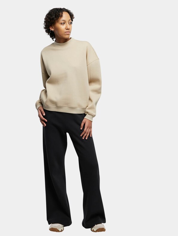 Ladies Oversized Organic Crewneck-3