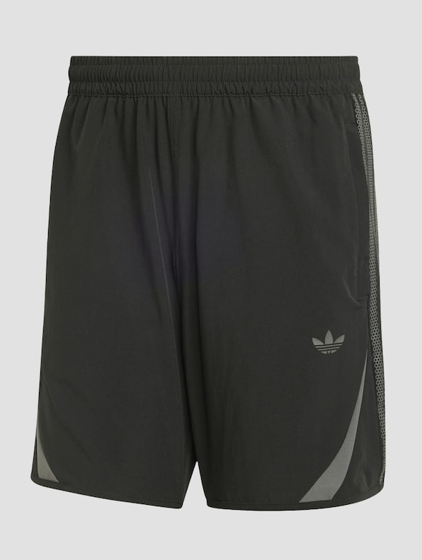 adidas Originals Supernova Shorts-3