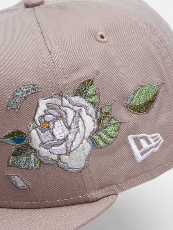 Flower Icon 59Fifty-5