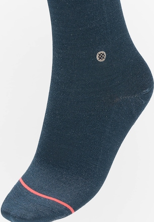 Stance Foundation Women Judge Me