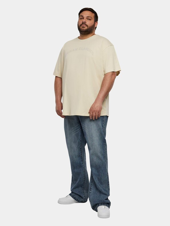 Oversized Gate Tee-3