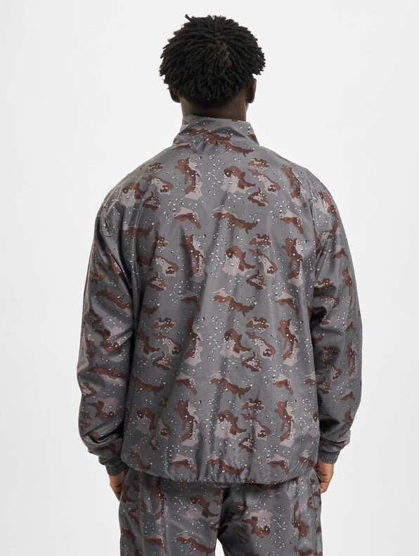Camo -1