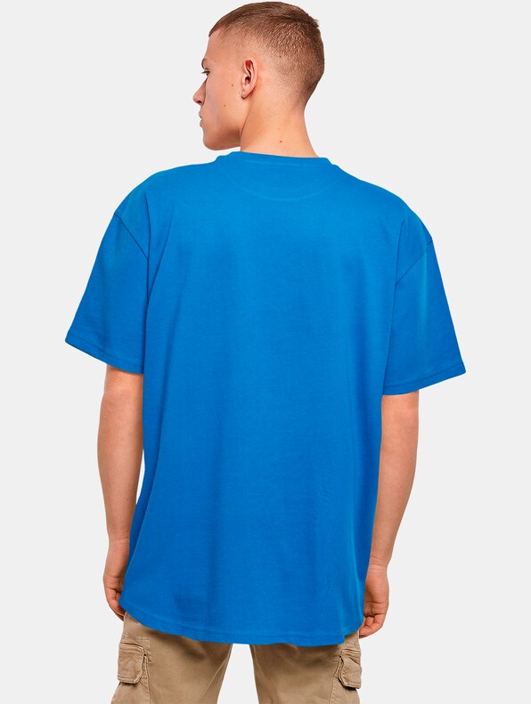 Footwork Poetry Oversize-1