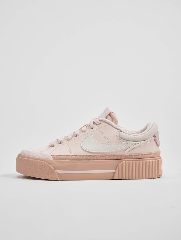 Nike Court Vision Alta Sneakers Light Soft-1