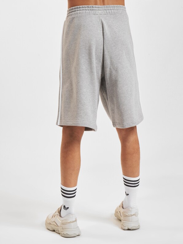 Adicolor 3-Stripes-1