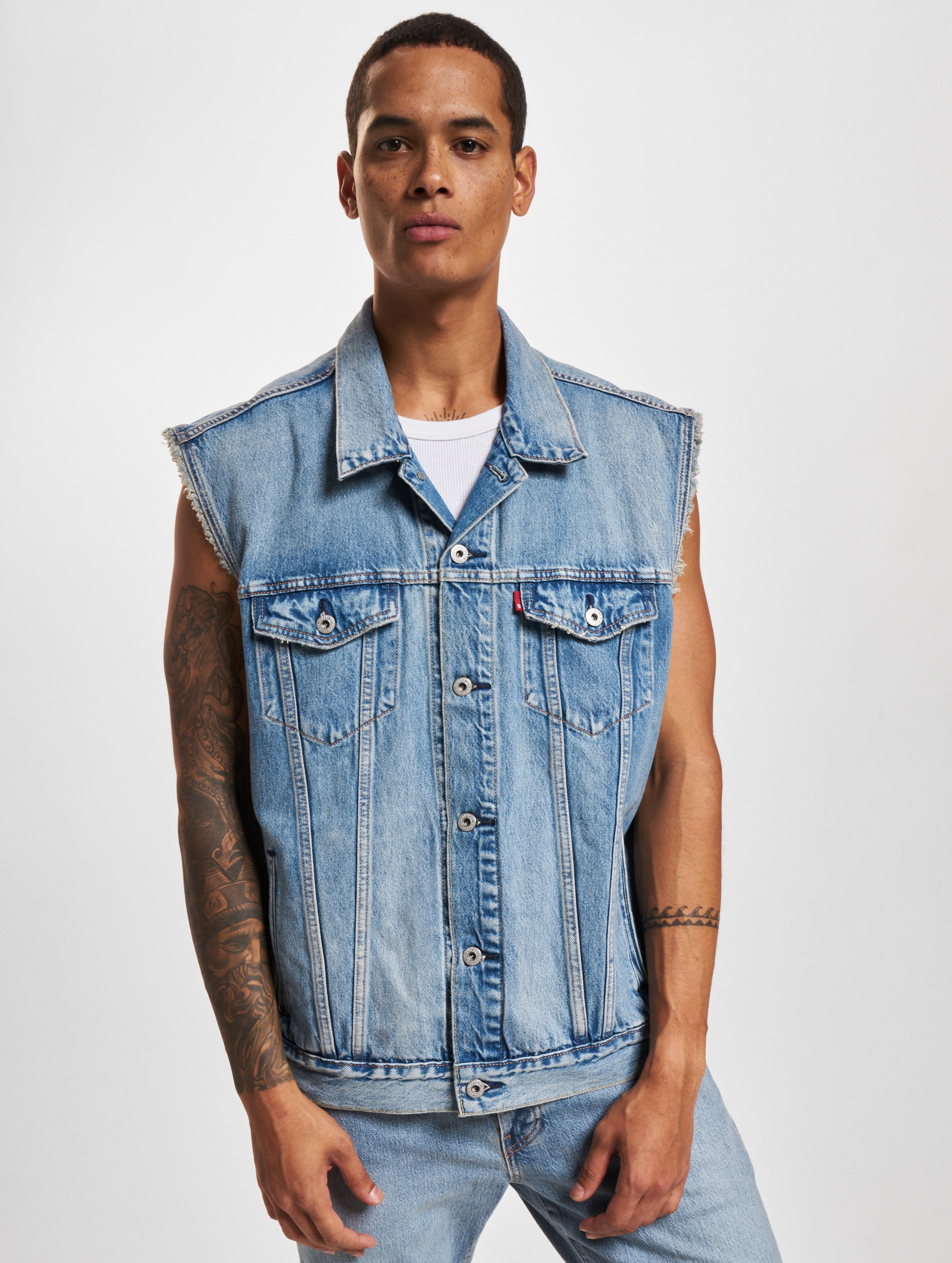 Levi's® Denim & Fleece Reversible Vest | Urban Outfitters