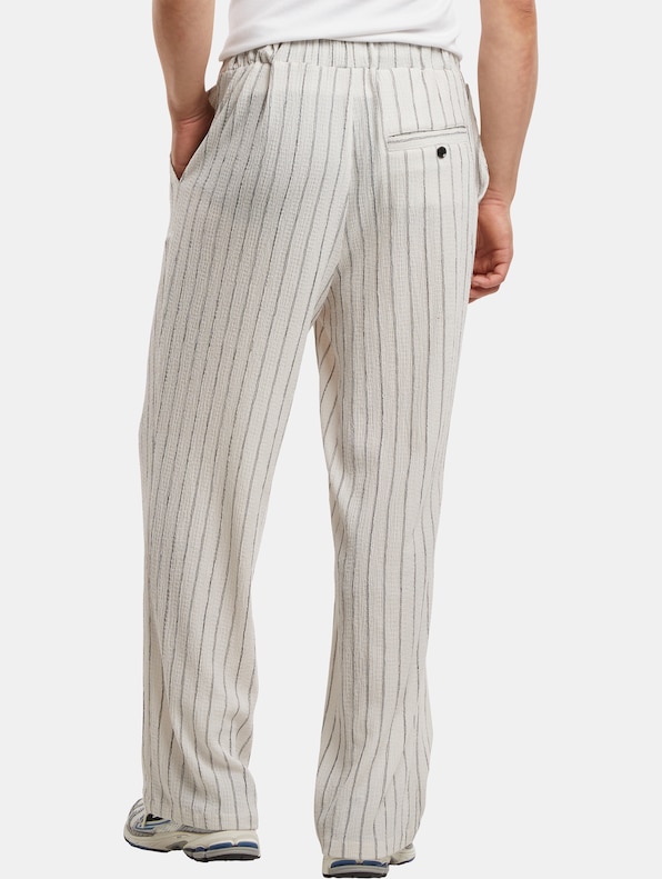 Striped Crinkle Resort -1