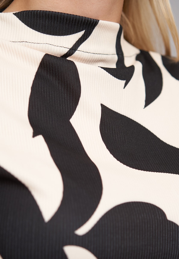 Rib Top with floral print-5