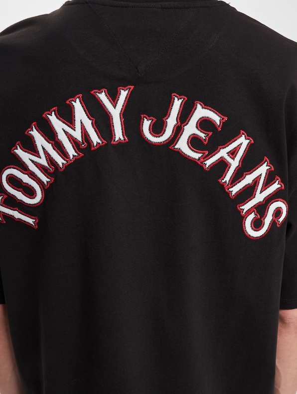 Tommy Jeans Skate Modern Prep 2 T-Shirt | DEFSHOP | 29686