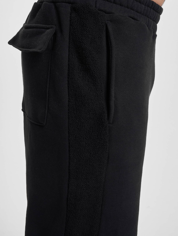 JM233-005-2 SJ Script Logo Back Slit Sweatpants-7